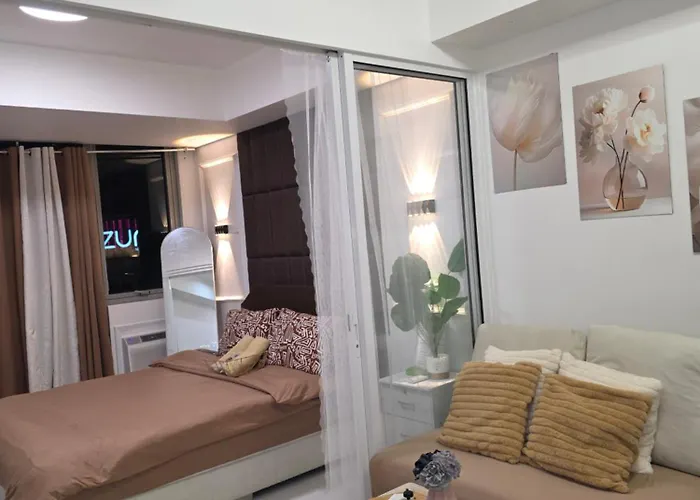 Casa Serenity Staycation At Azure Paranaque With 1 Bedroom Good For 1 To 4 Pax Airconditioned And Pool View Near Sm Bicutan